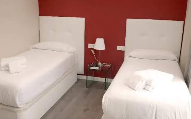 Apartamentos Mesones 18 3000