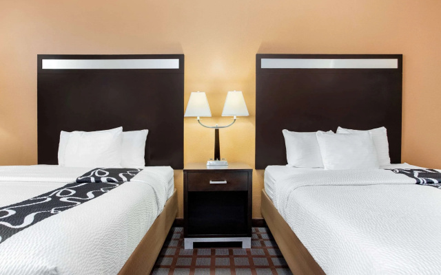 Spark by Hilton Plainfield Indianapolis Airport