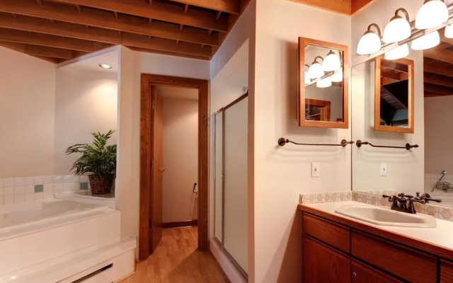 Deer Valley Pinnacle Townhouse