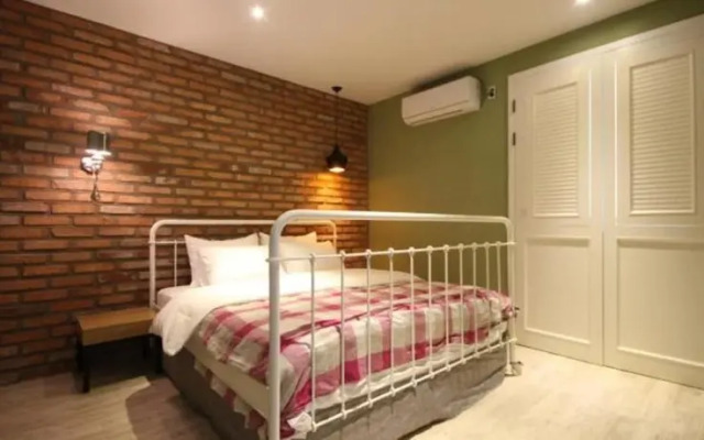 25h Hotel2 Bumchon(25h Hotel 2 범천점)