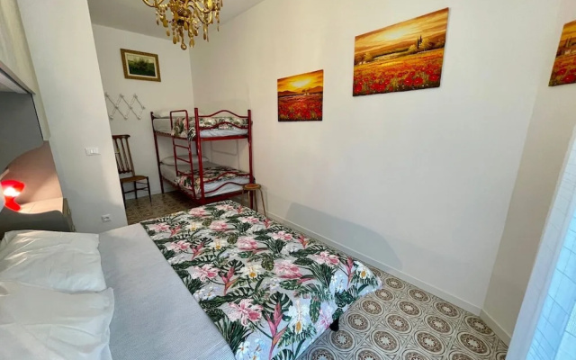 Apartment With Garden and Pool