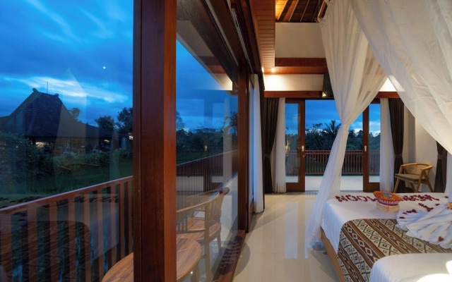 Casa Fortuna Villa by Mahaputra