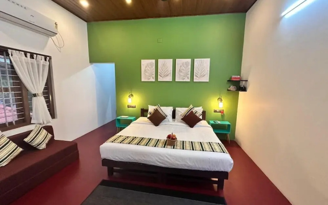 4elementis beach homestay