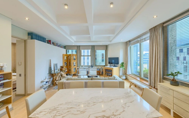 1003 Cartwright