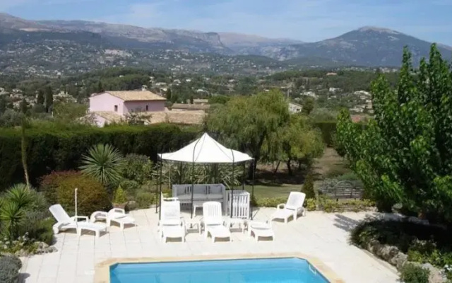 Cerise Villa