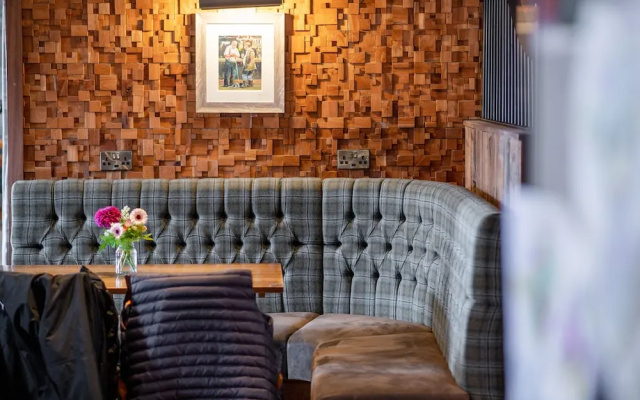 Crown Inn at Pooley Bridge