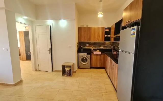 Sunny Sea Side View Apartment