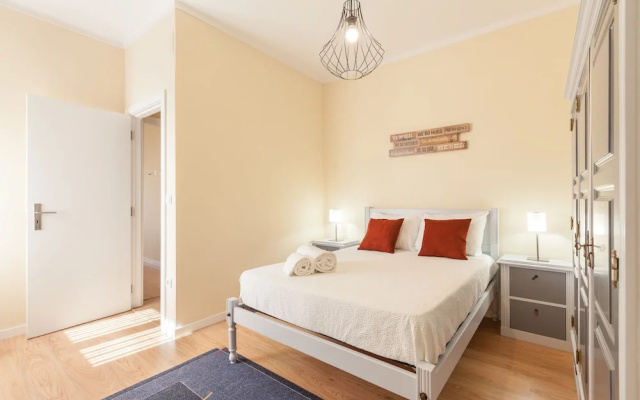 Feel at Home - Private Parking
