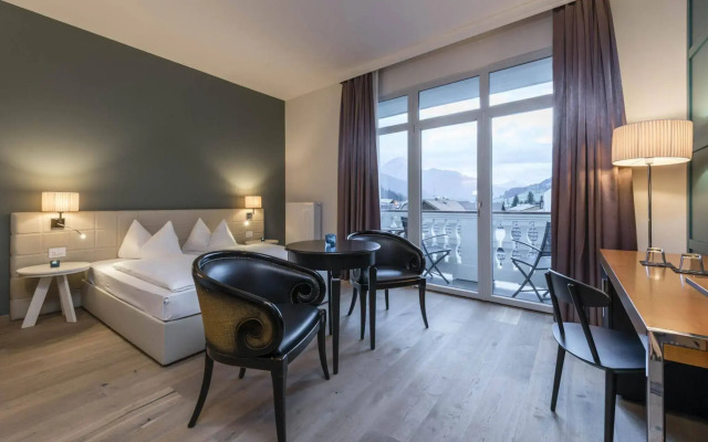 Post Hotel
