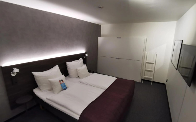 Clarion Hotel Sense
