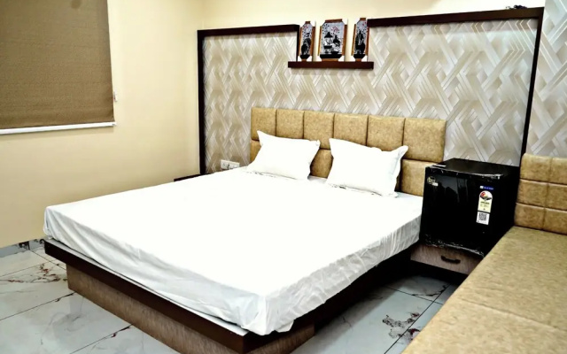 Hotel Shubhaarambh Khandwa