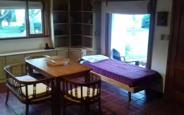 Casa y amplio parque