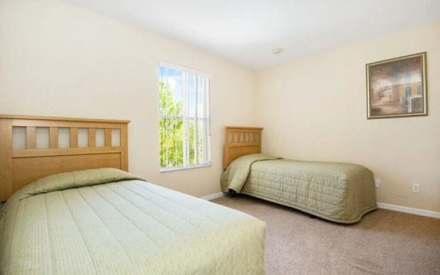 Old Town Retreat at Regal Oaks
