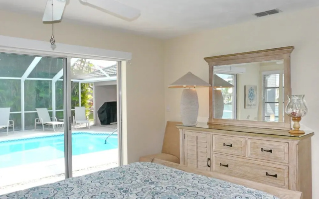 Delightful Home With Pool and Direct Boating Access