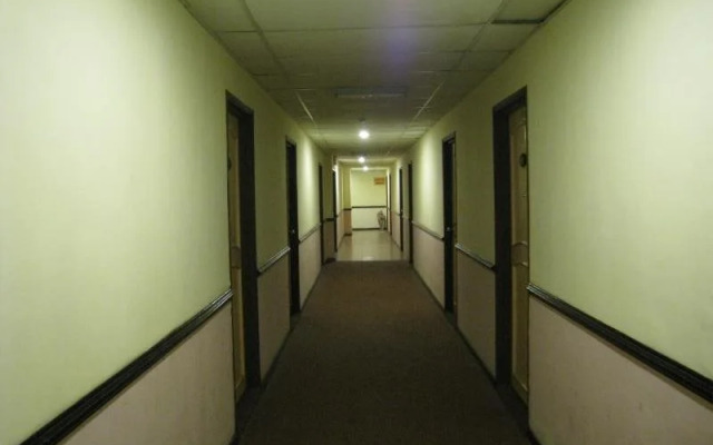 CentrePoint Hotel