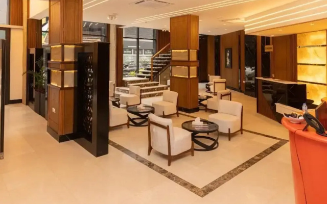 Luxury Palace Hotel