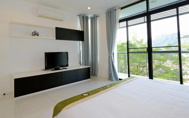 Luxury 3 Bedroom Apartment - B
