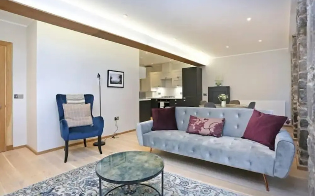JOIVY Renovated Hidden Gem on the Historic Royal Mile