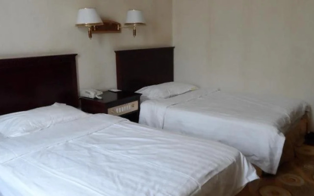Yuxi Hui Jing Hotel