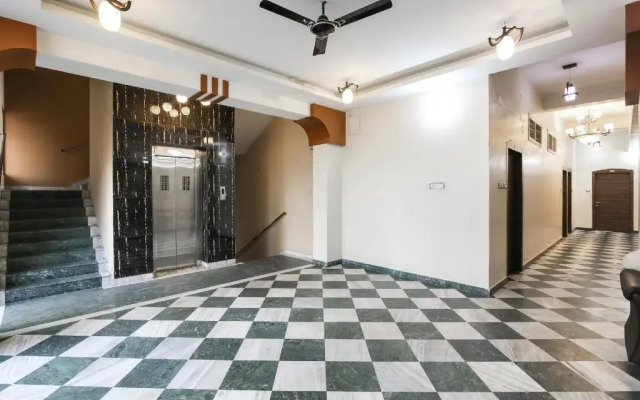 Hotel Siddhi Vinayak by OYO Rooms