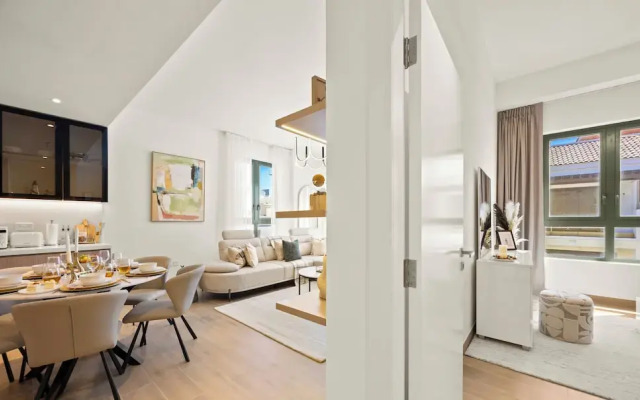 WYZ RENT|Bayfront 1BR in La Sirene 2 Seaport View