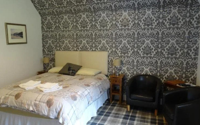 The Knowe Guest House