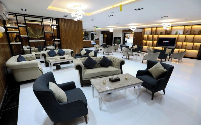 Grand Season Serviced Apartments