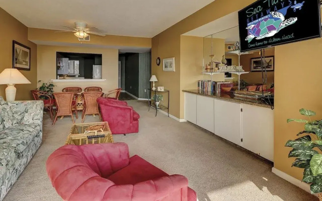 Shorewood 433 by RedAwning