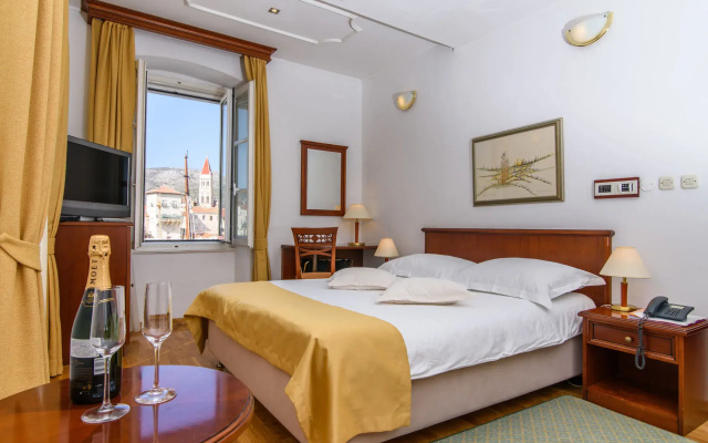 Hotel Sikaa