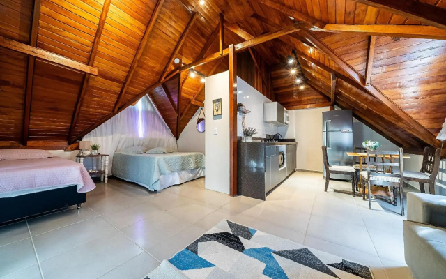 271 - Excelente loft em Mariscal