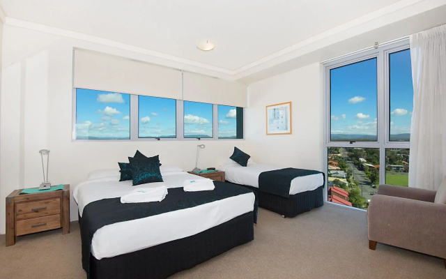 Grand Apartments