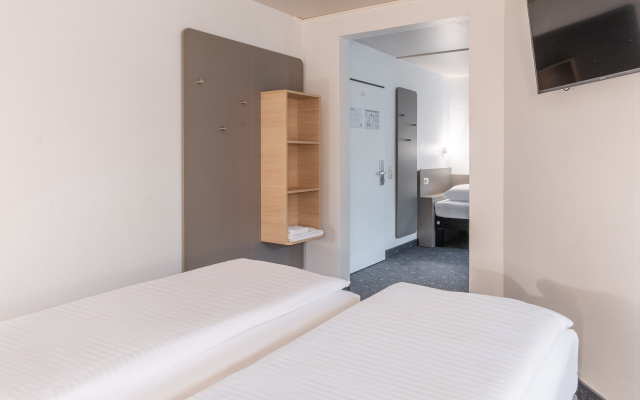 Отель B&B Hotel Aachen-Hbf