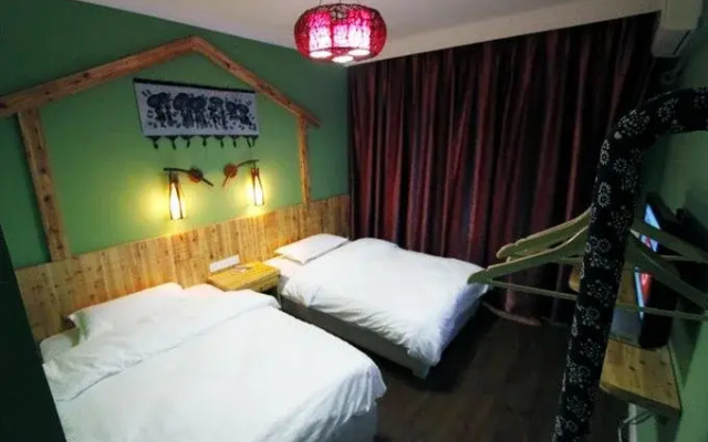 Zhangjiajie Tuniu Youth Hostel
