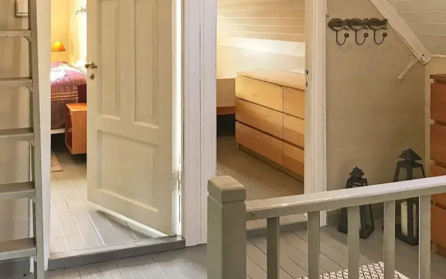 6 Person Holiday Home in Oystese