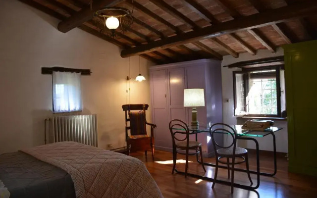 SCAPPO IN UMBRIA, Casale Nicoletta