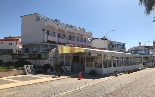 Отель Alacati Golden Resort Чешме вид на фасад