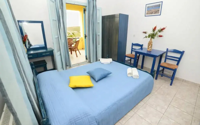 Dina Hotel