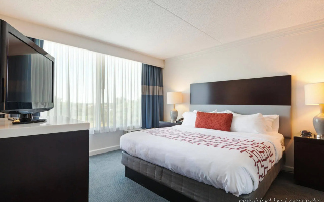 Holiday Inn Weirton - Steubenville Area by IHG
