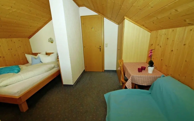 Apartment With Panoramic Views in Fiss