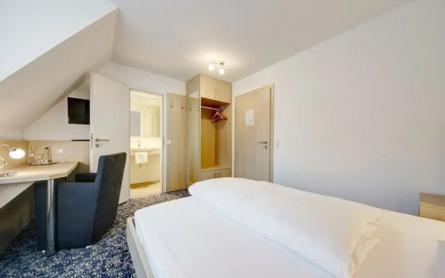 Hotel Bauer Großbettlingen