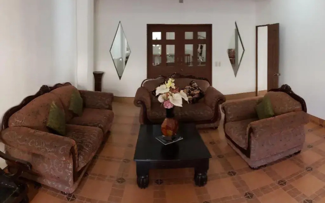 Hostal Casa Vieja