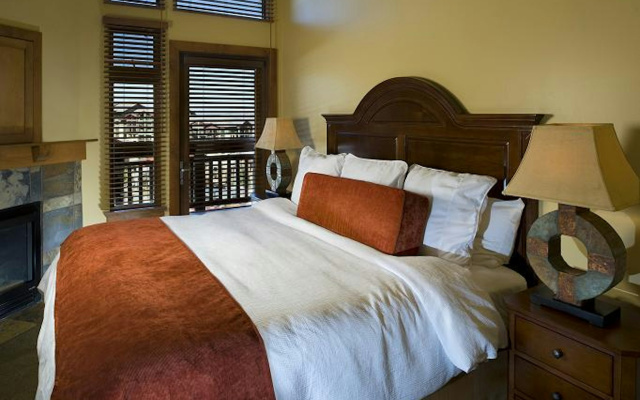 Sundial Lodge