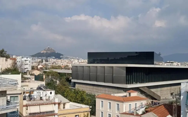 Acropolis Studio 38