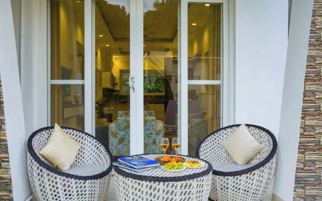 ELIVAAS Serenita Abode Tranquil Escape
