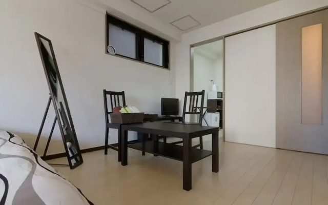 Shinsaibashi Nishinagahori Apartment