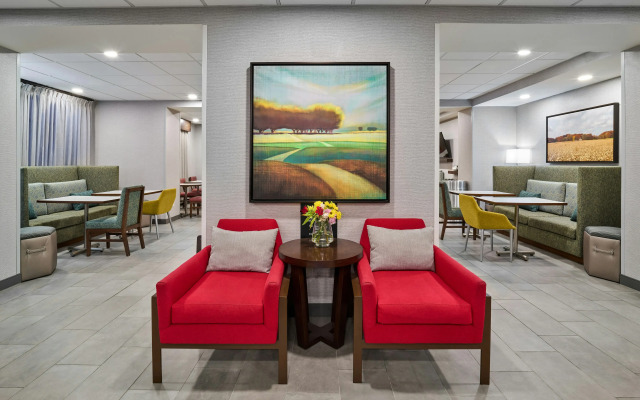 Hampton Inn Omaha Midtown-Aksarben Area