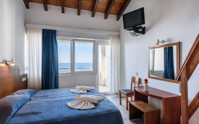 Kostakis Beach