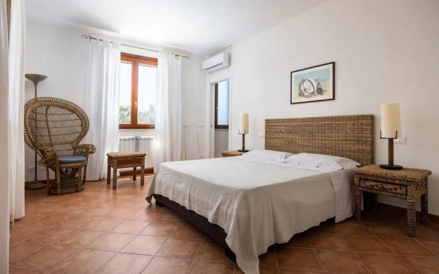 Villa sui Colli Ericini con Piscina by Wonderful Italy