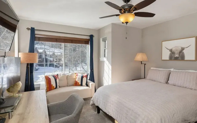 Northstar 6 3 Bedroom Condo by RedAwning