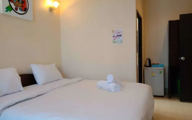 Zodiac Hotel